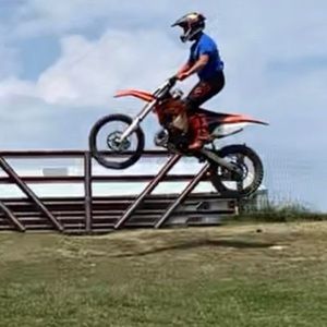 Meet your Posher, Jake